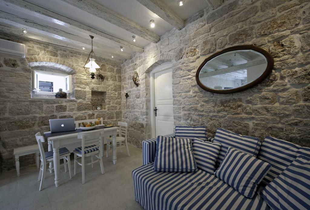 Apartment Whooart Komiža Δωμάτιο φωτογραφία