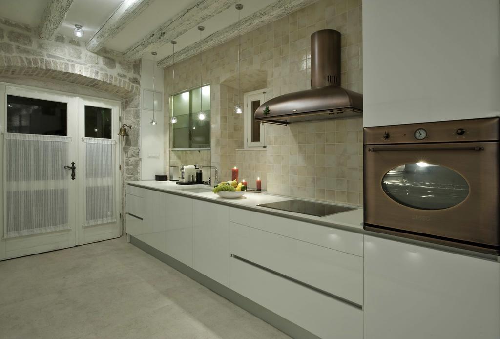 Apartment Whooart Komiža Εξωτερικό φωτογραφία