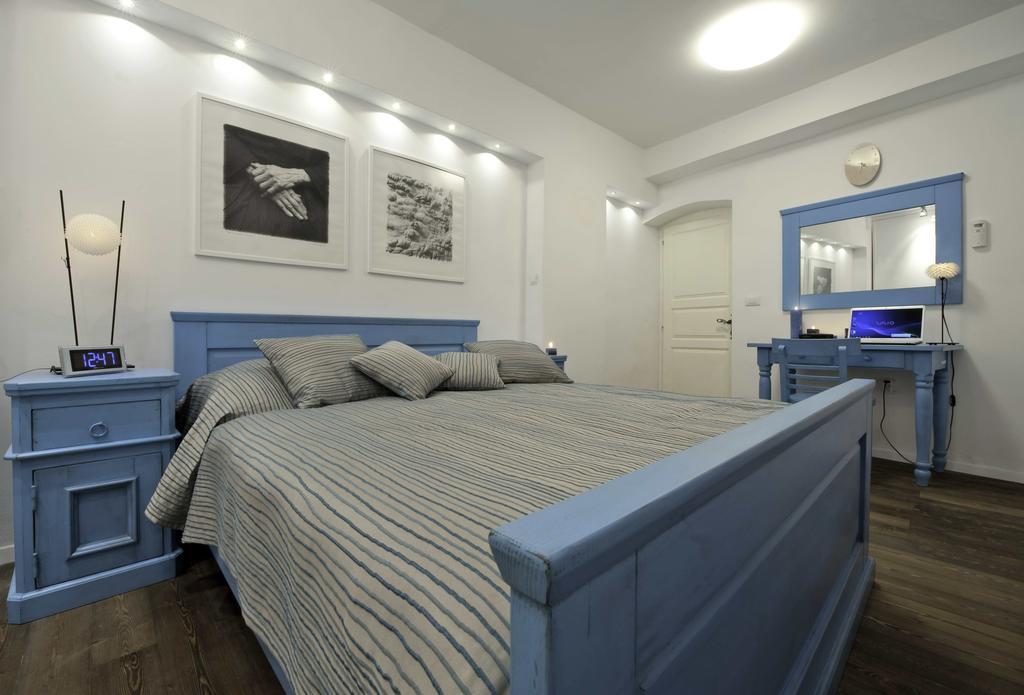 Apartment Whooart Komiža Εξωτερικό φωτογραφία